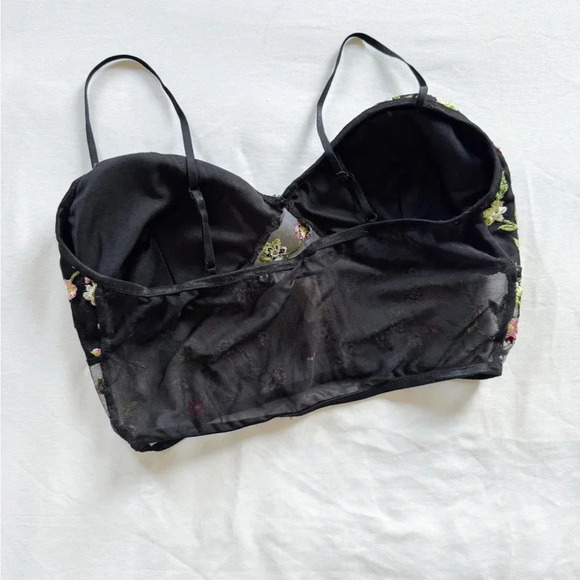 January 7 Embroidered Mesh Bra size L - Picture 2 of 4